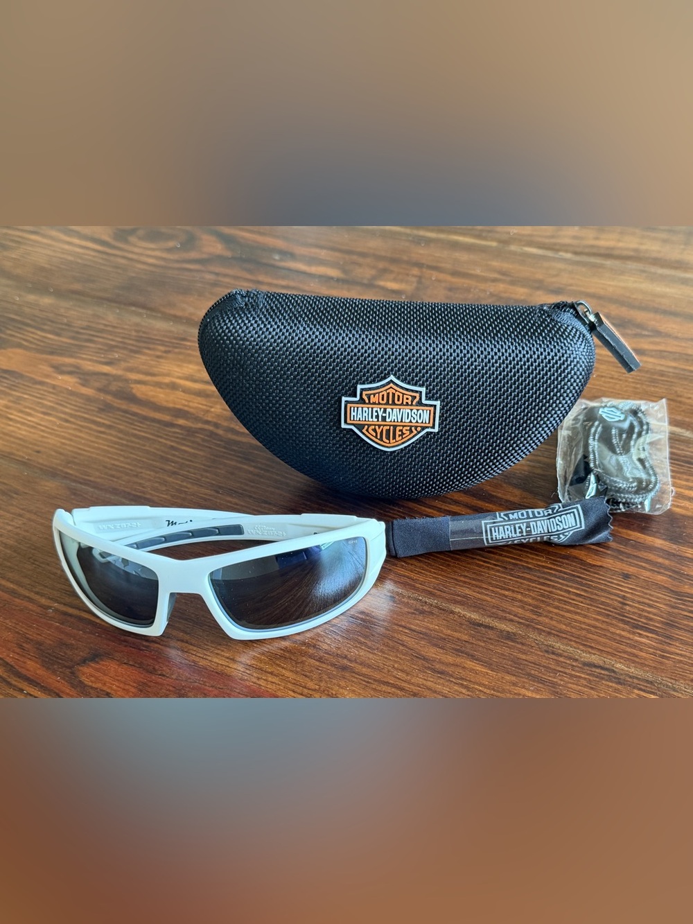 Harley-Davidson Wiley X Motion Riding Sunglasses White W/Case Z87 Safety Ratings